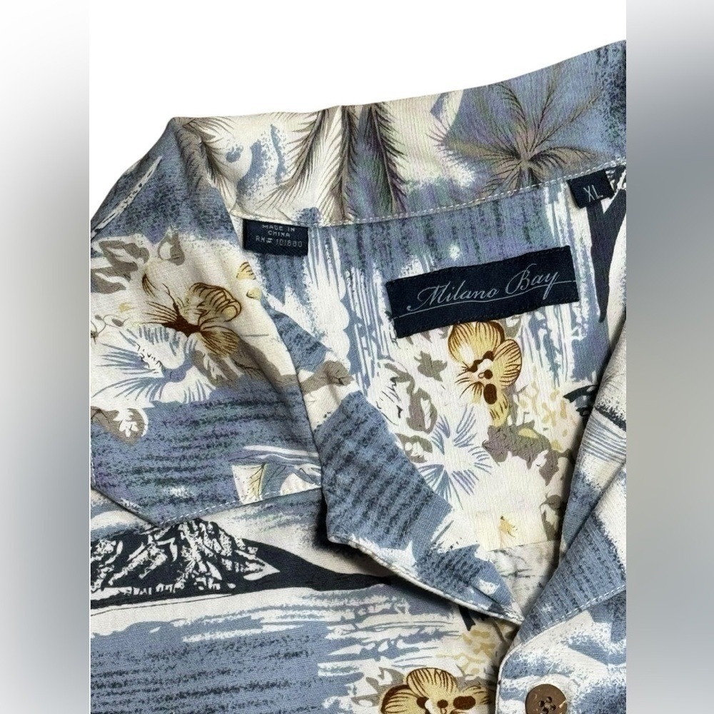 Milano Bay Mens XL Hawaiian Shirt Palm Tree Island Print Blue Casual Button Up - Picture 6 of 9